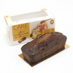 Cake aux épices, miel et mirabelles confites.